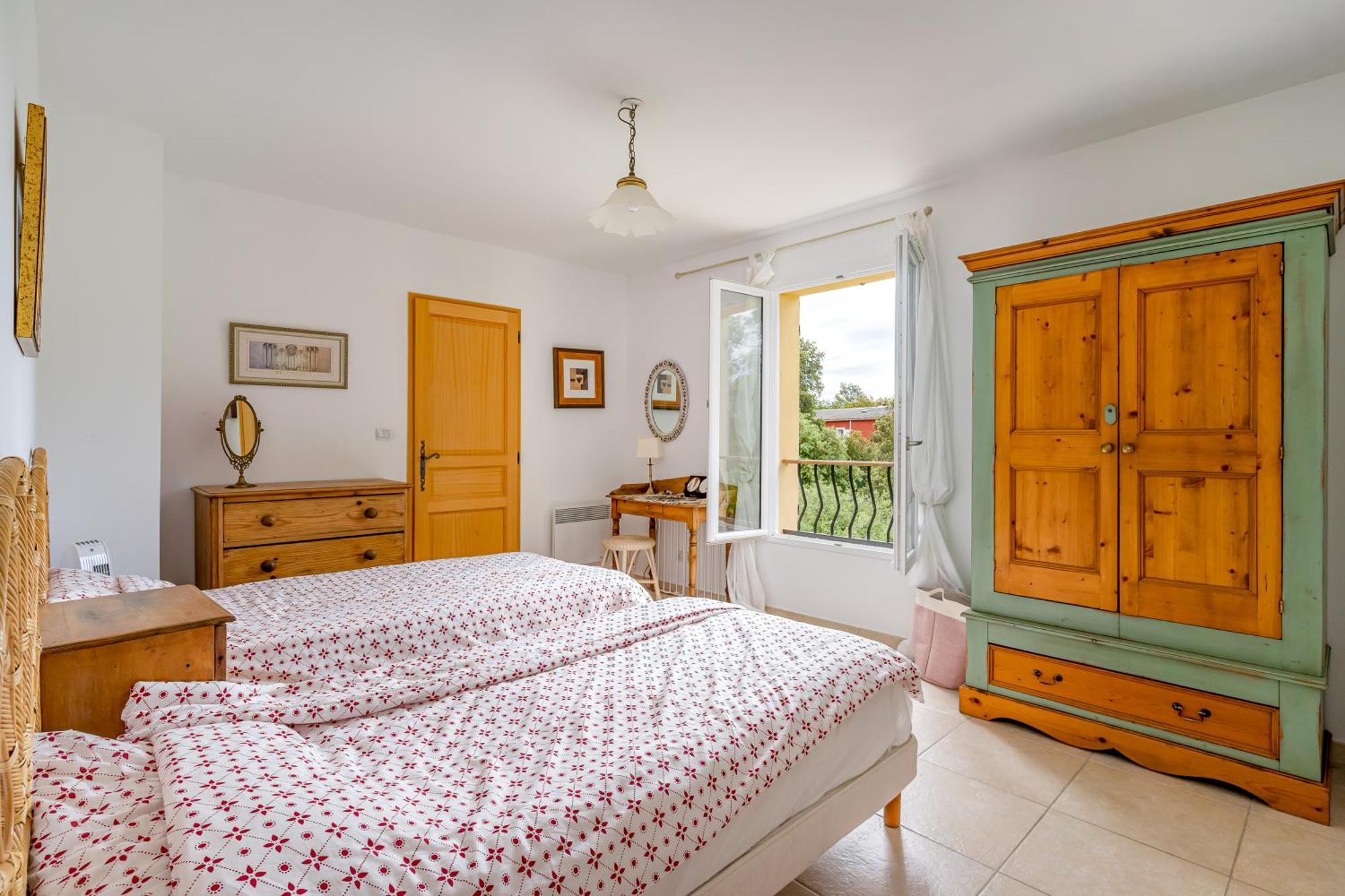 Le Manoir De Flassans Εξωτερικό φωτογραφία